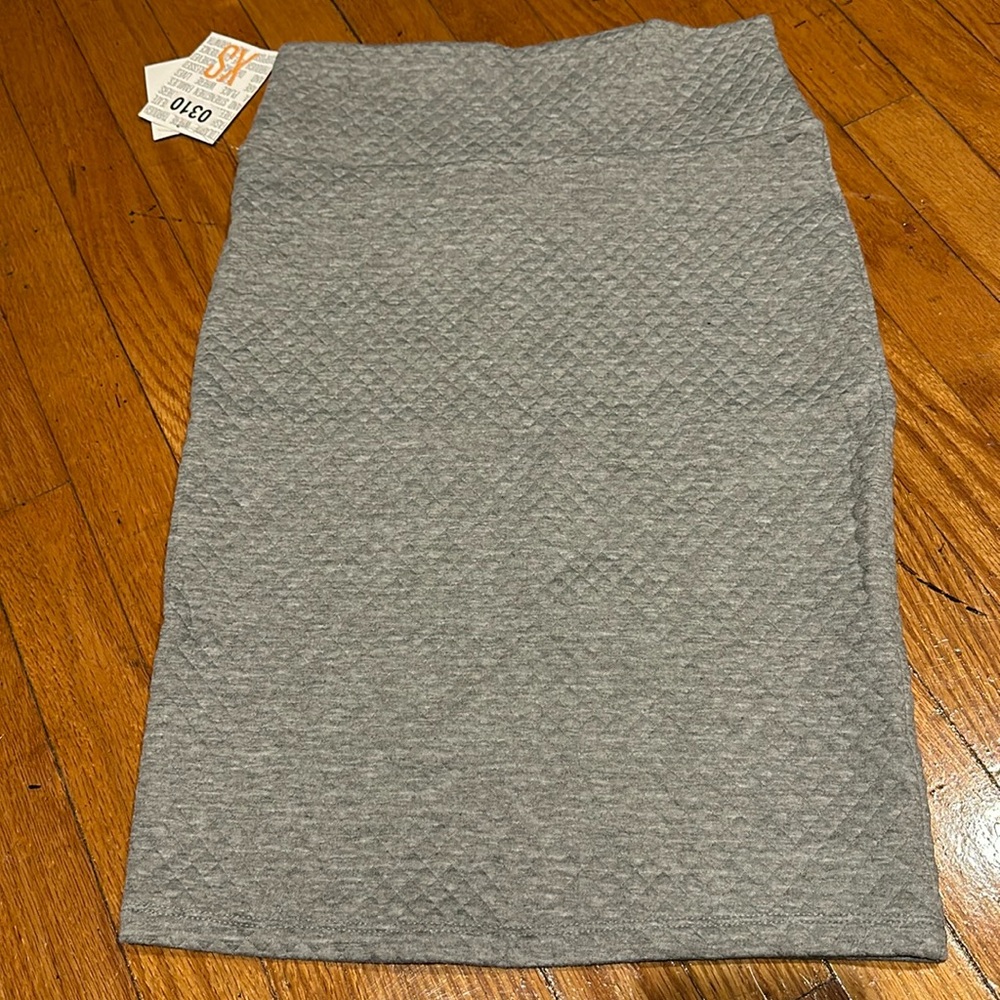 NWT XS Lularoe Cassie